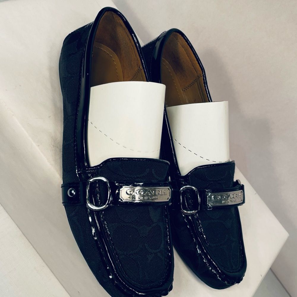 Coach Black Felisha Loafers with Silver Detailing Size 7.5 - Picture 3 of 5